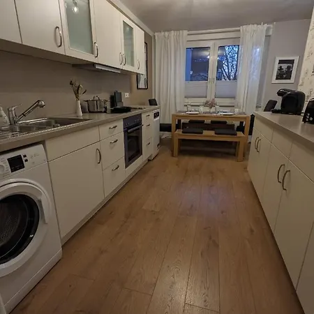 Bis Zu 6 Personen, Bahnhofs- & Zentrumsnah, Suedheide, Netflix Und Ps4